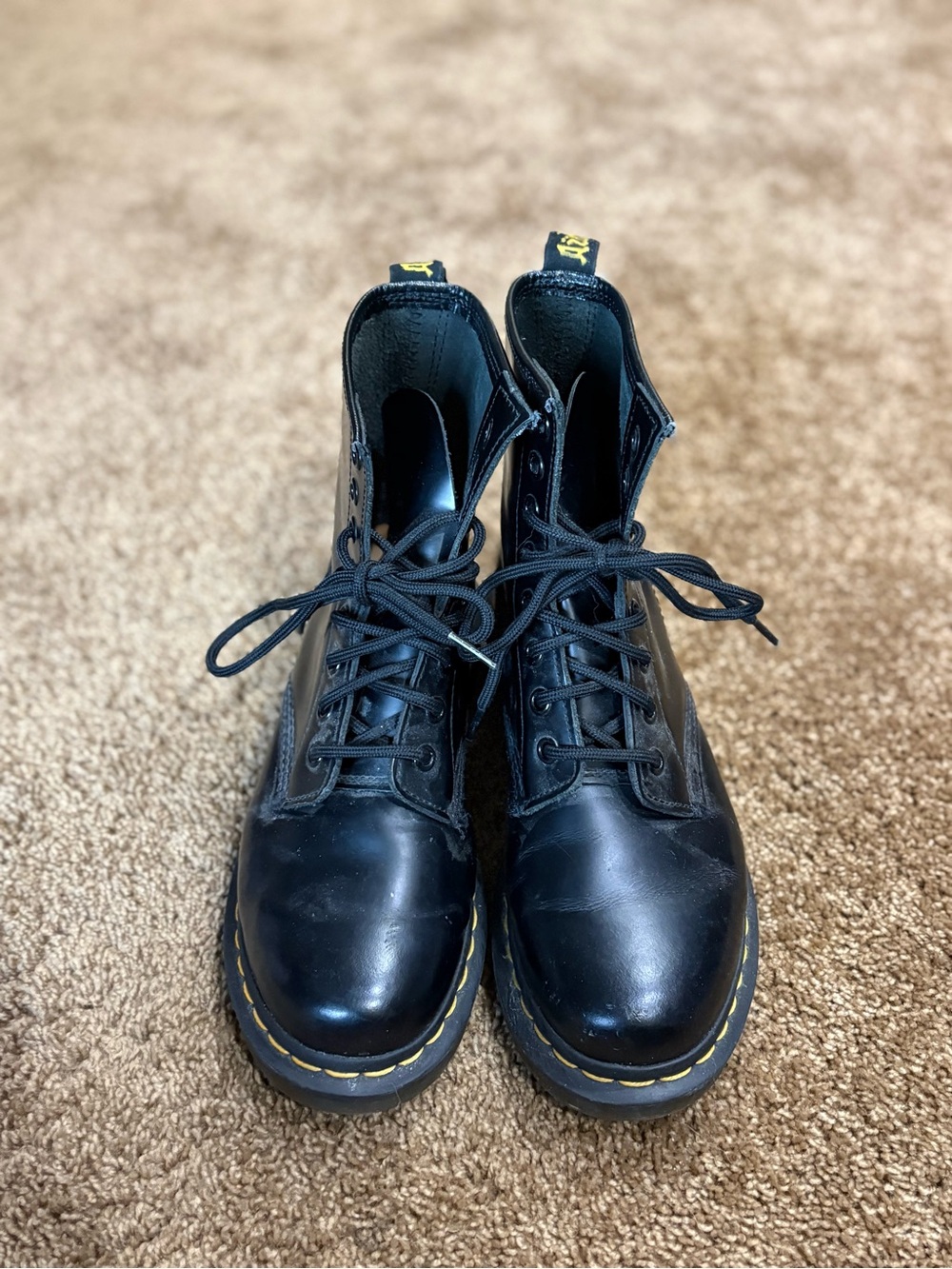 DR MARTENS Pascal Black Patent Leather Boots JY004 Women’s US 6